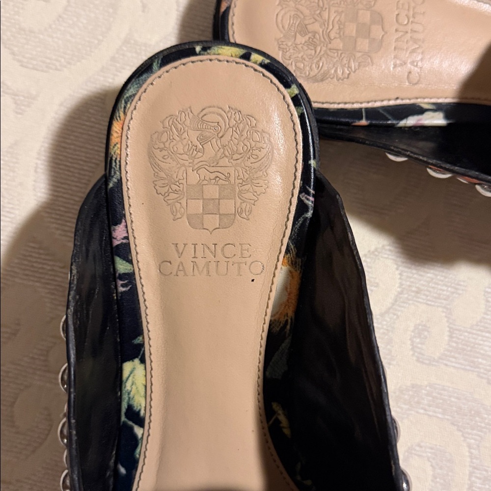 VINCE CAMUTO | Floral Leather Sessa Studded Loafer Mule Slide Shoes - Picture 2 of 8